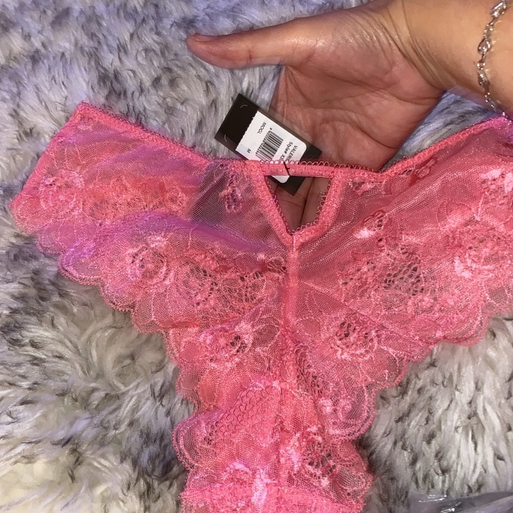 Fredericks of Hollywood Panties in Pink - Picture 2 of 4